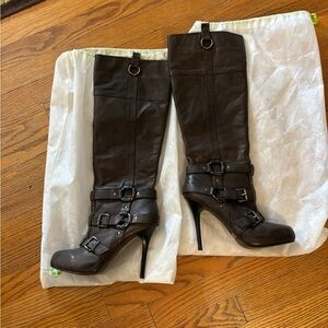 Women’s Report boots